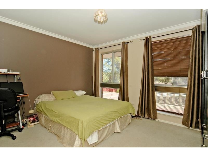 72 GRADIENT WAY, Beldon WA 6027