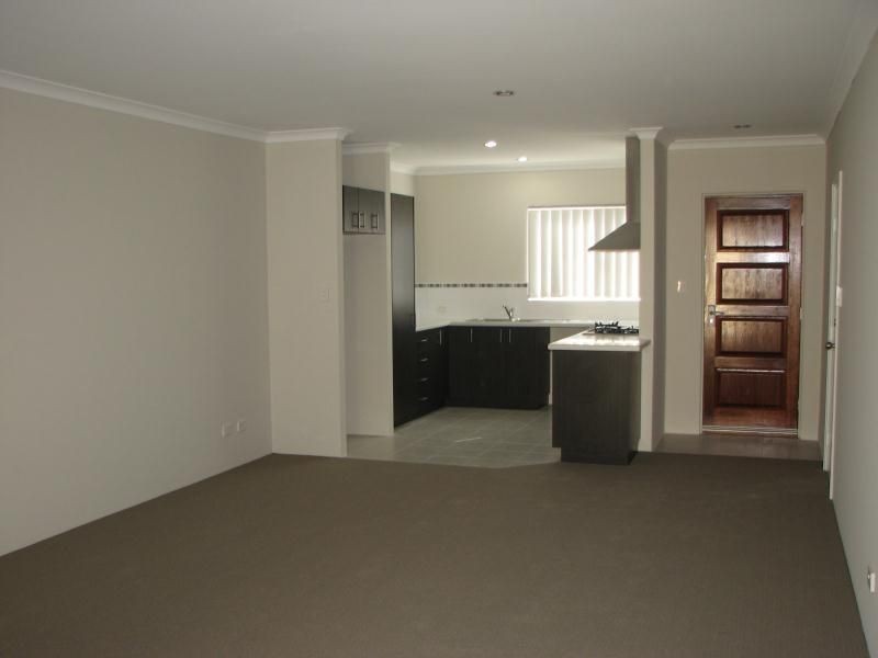 10/32 Delamere, Currambine WA 6028