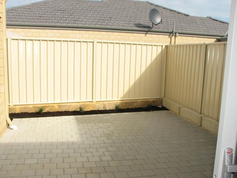 10/32 Delamere, Currambine WA 6028