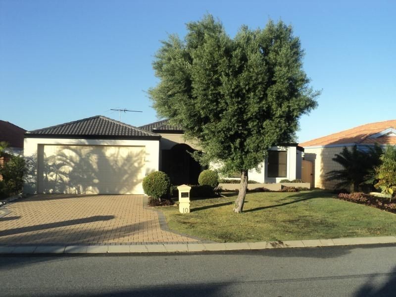 10 LAMBASA, Mindarie WA 6030