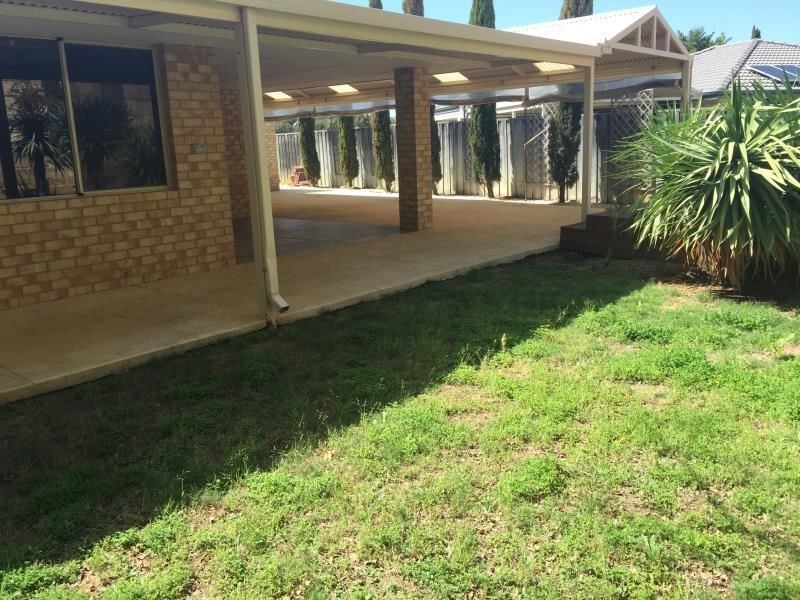 15 Durrington Glade, Clarkson WA 6030