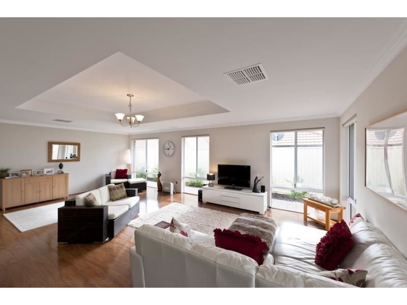 8 Dalmeny Link, Burns Beach WA 6028