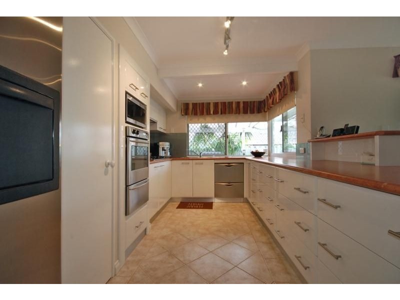 4 MONCLAIR PASS, Currambine WA 6028