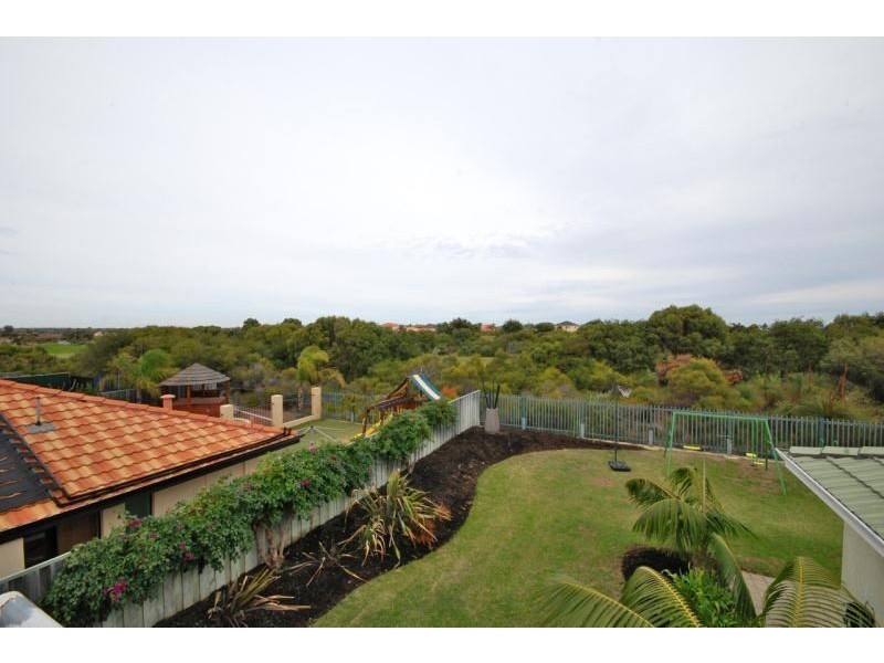 4 MONCLAIR PASS, Currambine WA 6028