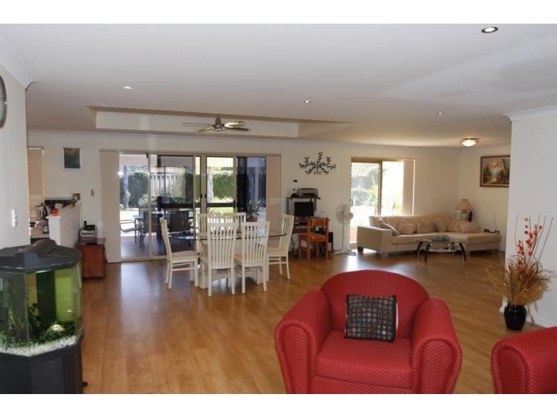 30 Bodensee Grove, Joondalup WA 6027