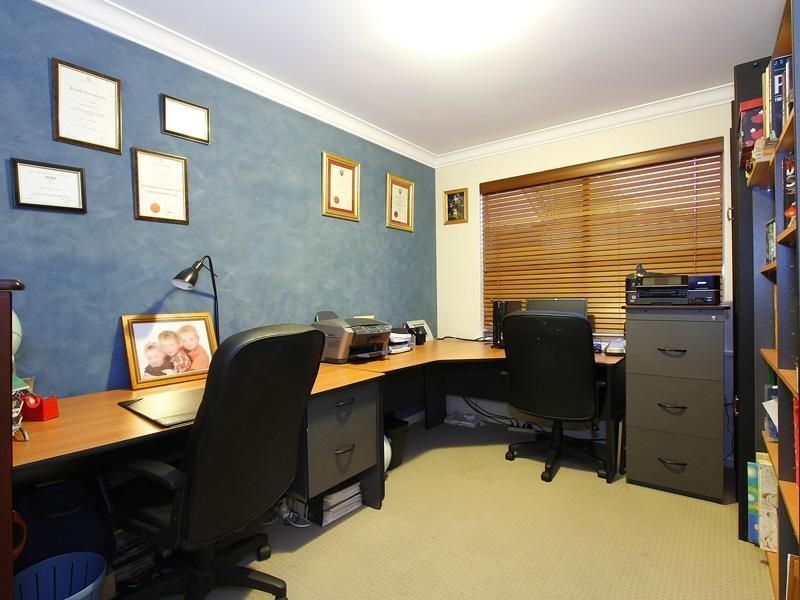 3 Dinghy Place, Ocean Reef WA 6027