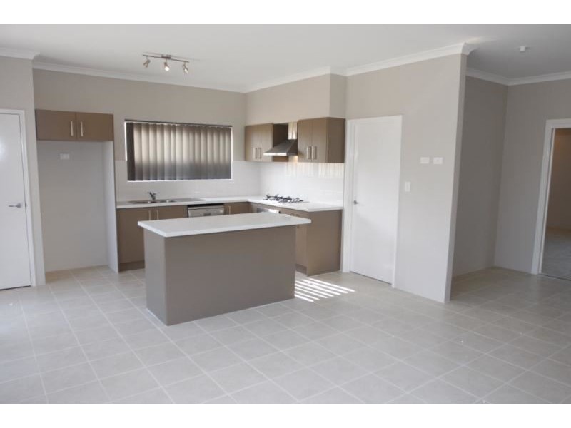 13 Esperanto Way, Westminster WA 6061