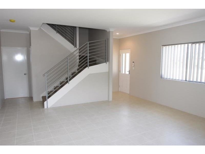 13 Esperanto Way, Westminster WA 6061