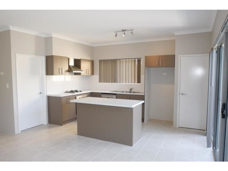 9 Esperanto Way, Westminster WA 6061