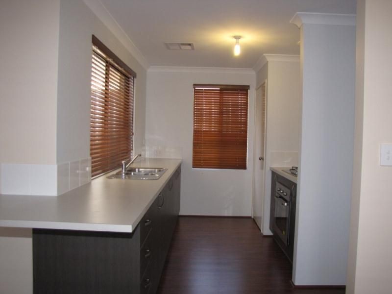 29 Joseph Banks Boulevard, Banksia Grove WA 6031