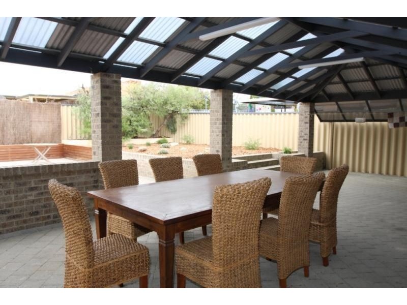 11 Longridge Rise, Quinns Rocks WA 6030