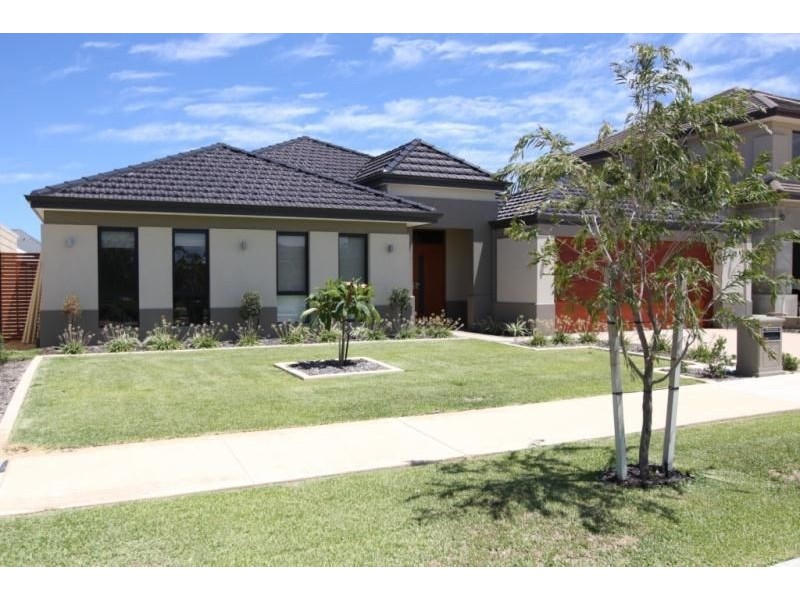 3 Seabreeze Avenue, Burns Beach WA 6028