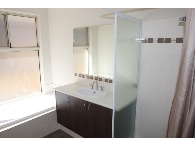 18 Stockholm Road, Wanneroo WA 6065