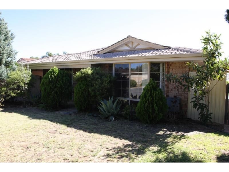 8 Shadyglen Mews, Edgewater WA 6027