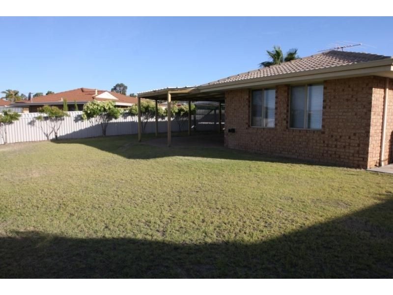 8 Shadyglen Mews, Edgewater WA 6027