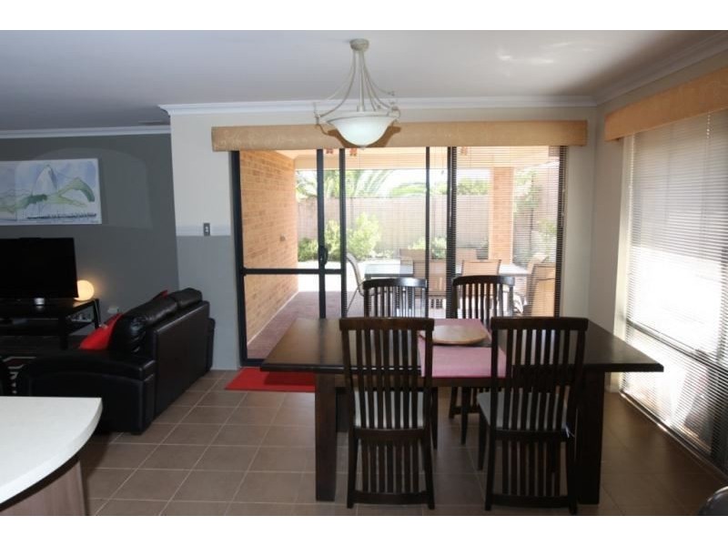 43 Liberty Drive, Clarkson WA 6030