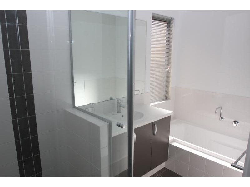 22 CVITAN BEND, Madeley WA 6065