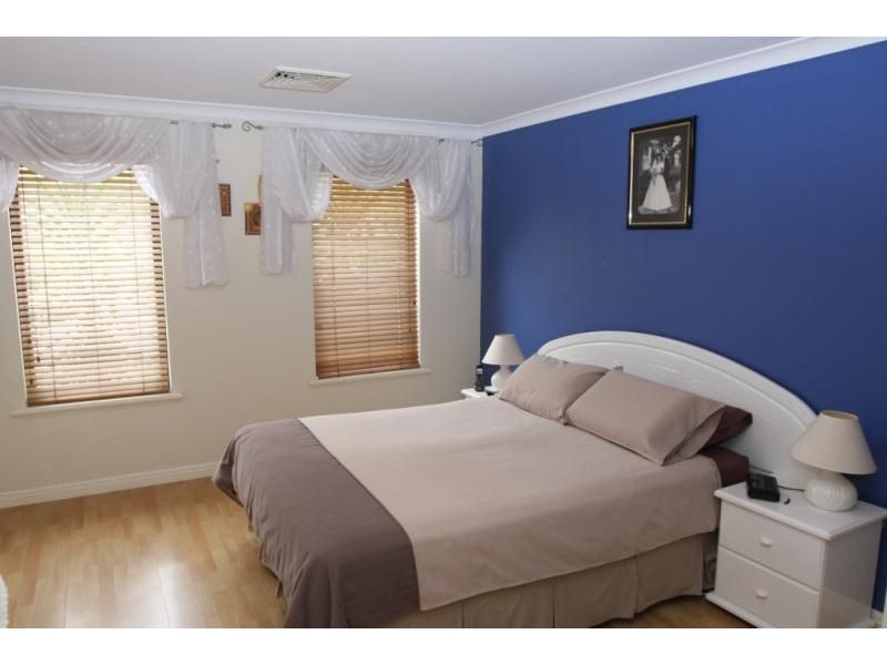 30 King David Boulevard, Madeley WA 6065