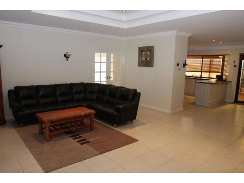 30 King David Boulevard, Madeley WA 6065