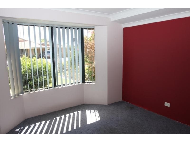 34 CLARAFIELD MEANDER, Tapping WA 6065