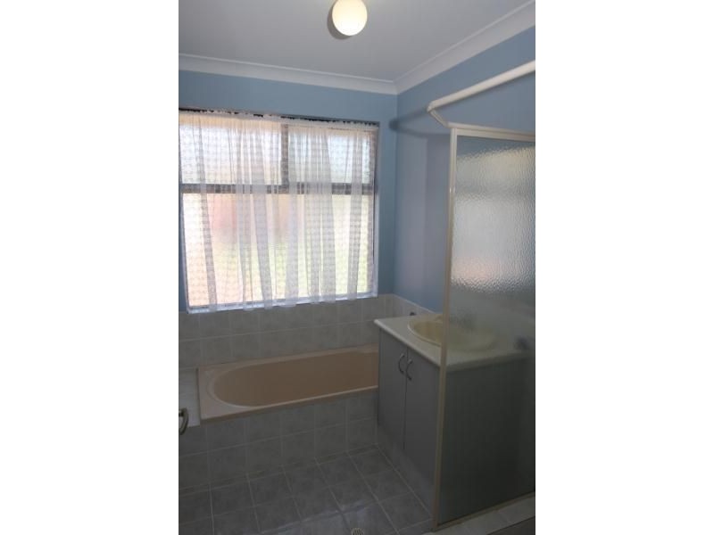 34 CLARAFIELD MEANDER, Tapping WA 6065