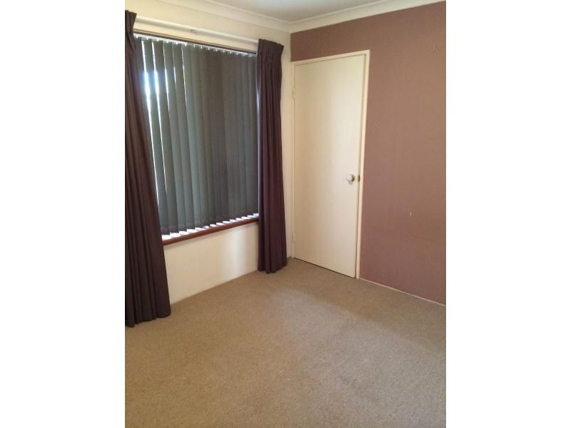 8 Lowana Court, Currambine WA 6028