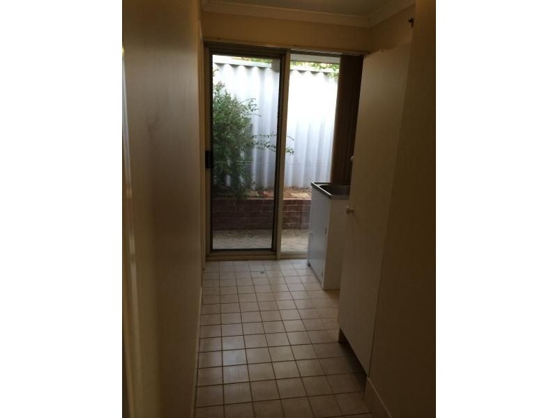 8 Lowana Court, Currambine WA 6028