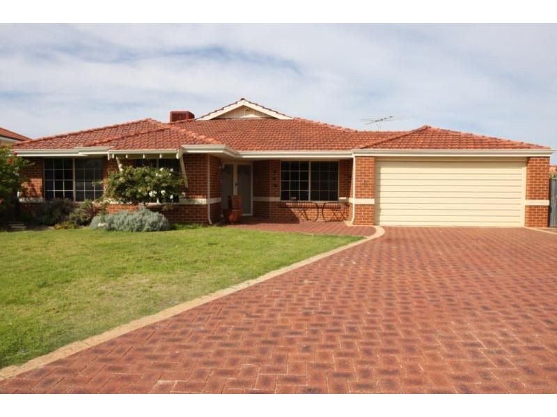8 Glebe Close, Mindarie WA 6030