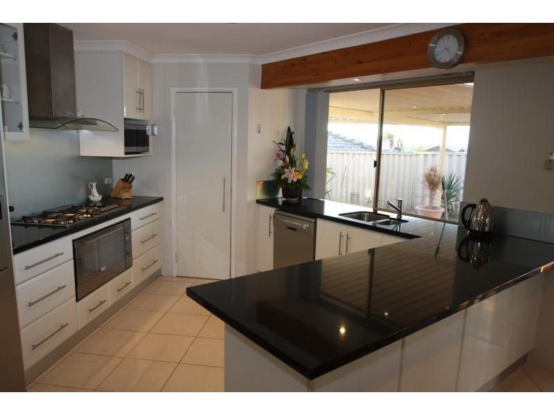 5 Lanskie Court, Joondalup WA 6027