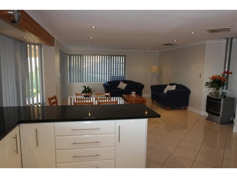 5 Lanskie Court, Joondalup WA 6027