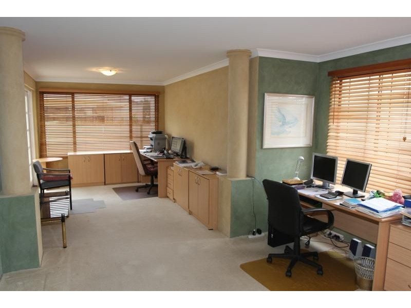4 Conrad Way, Currambine WA 6028