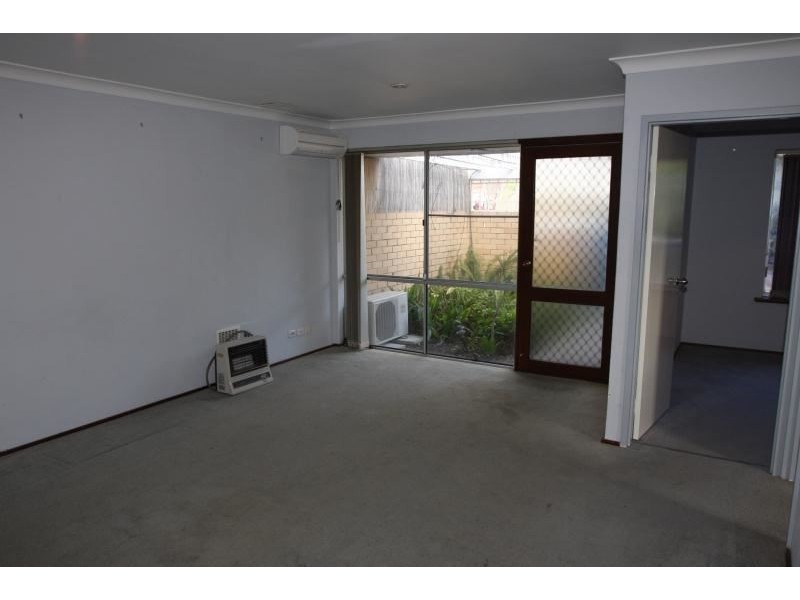 4A Cox Place, Craigie WA 6025