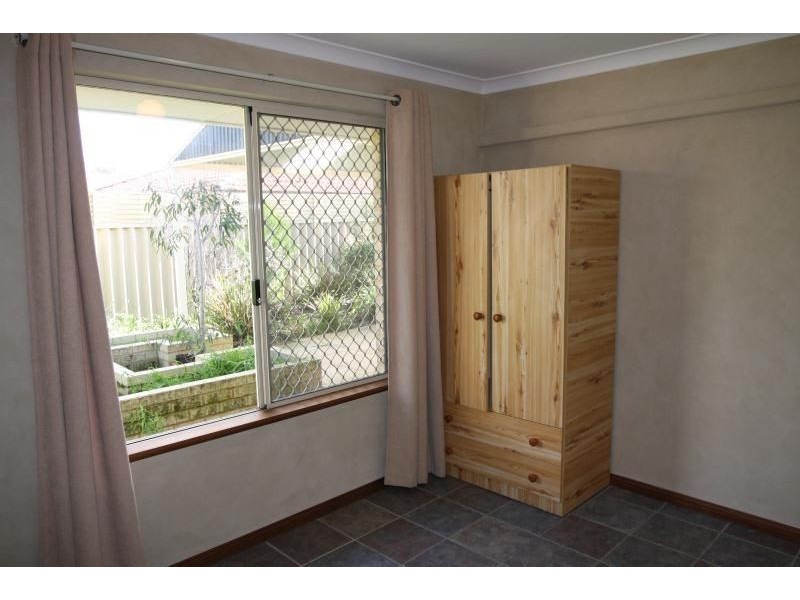 4 McCoy Place, Quinns Rocks WA 6030