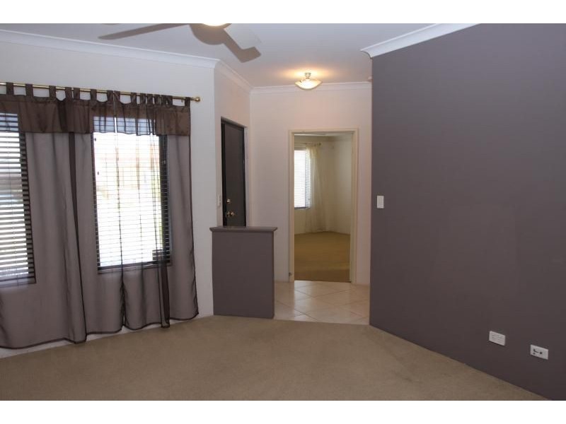 7 Cylinders Loop, Clarkson WA 6030