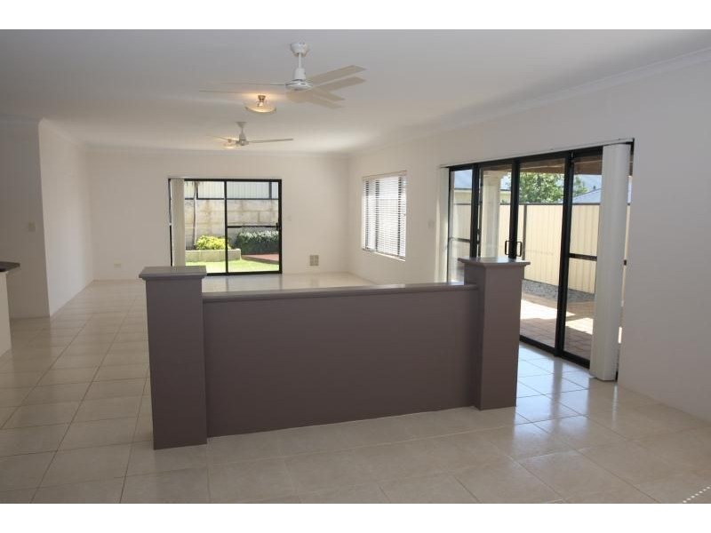 7 Cylinders Loop, Clarkson WA 6030