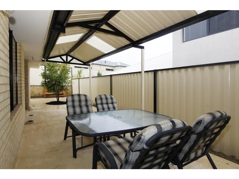 22 BALLIOL ELBOW, Kinross WA 6028