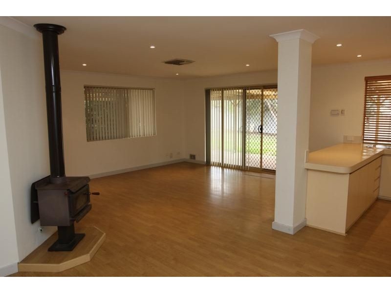 12 HOPMAN RISE, Clarkson WA 6030