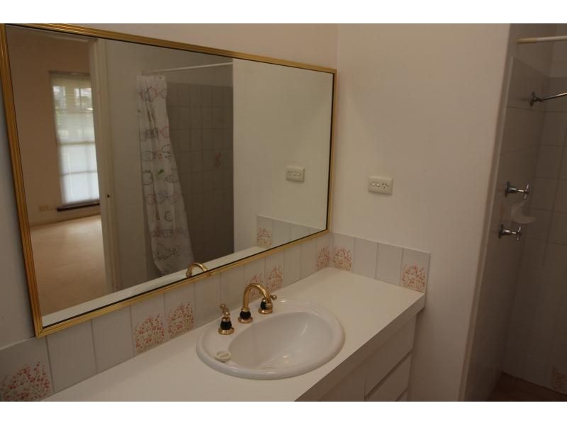 4 AMBER GROVE, Edgewater WA 6027