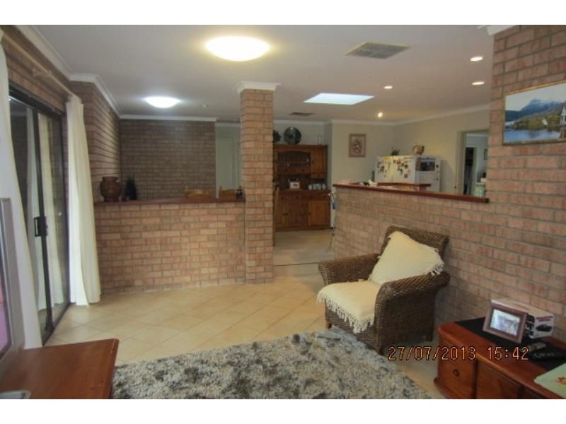 26 Leeway Drive, Ocean Reef WA 6027