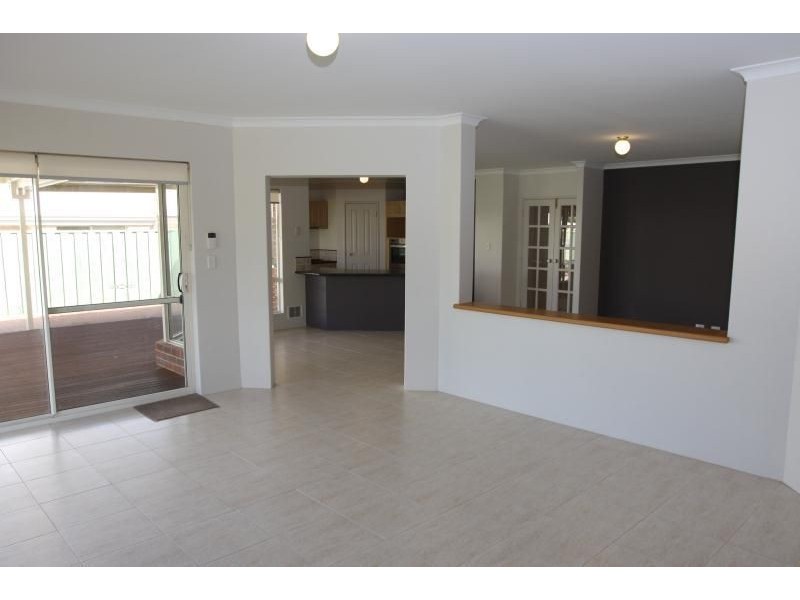 56 DARTMOUTH CIRCLE, Quinns Rocks WA 6030