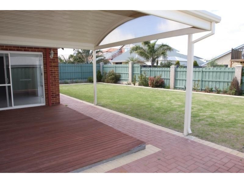 56 DARTMOUTH CIRCLE, Quinns Rocks WA 6030