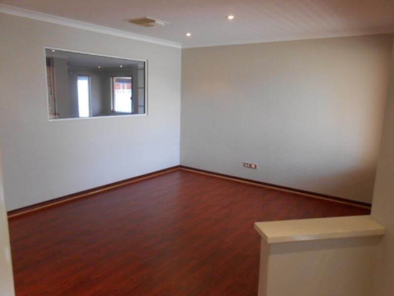 70 MILLENDON STREET, Carramar WA 6031