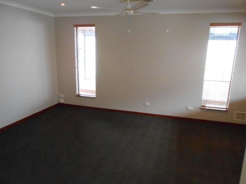 70 MILLENDON STREET, Carramar WA 6031