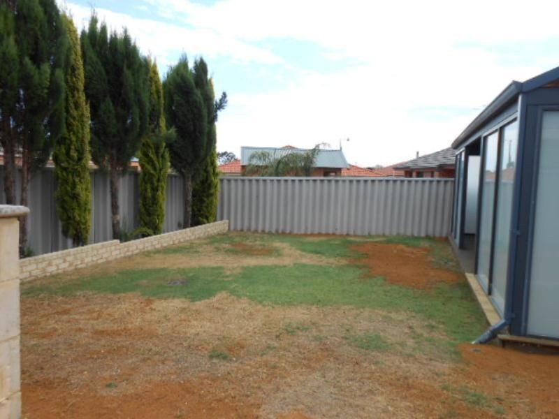 70 MILLENDON STREET, Carramar WA 6031