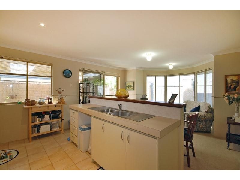17 NEGRESCO TURN, Currambine WA 6028