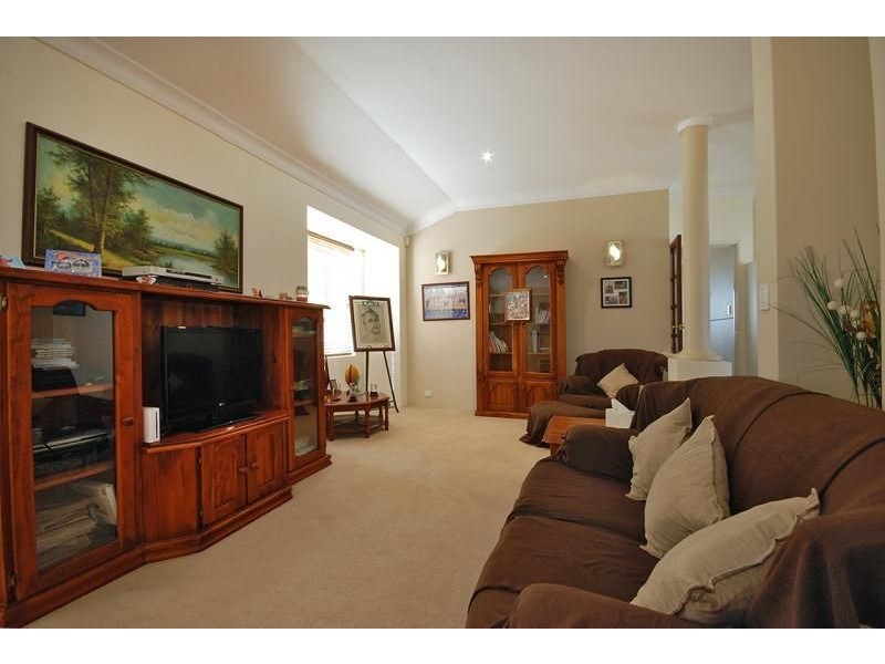 17 NEGRESCO TURN, Currambine WA 6028