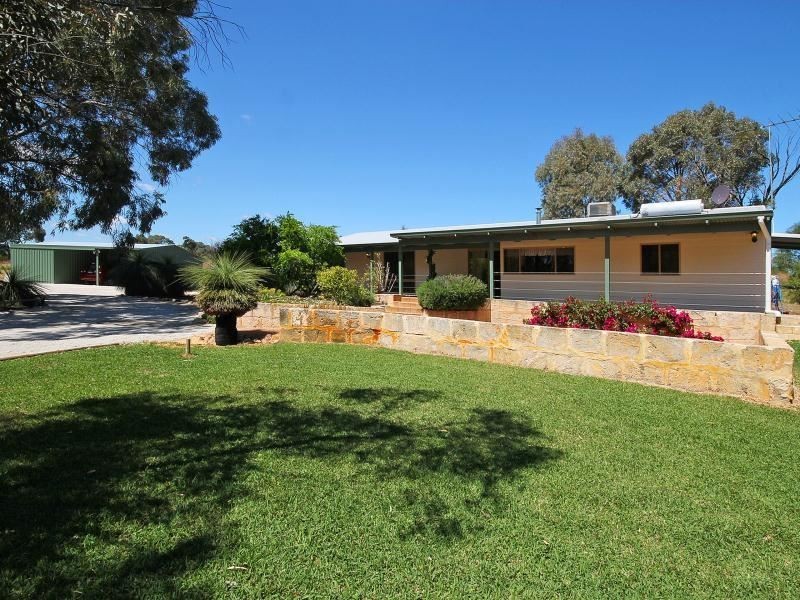 44 Walding Road, Carabooda WA 6033