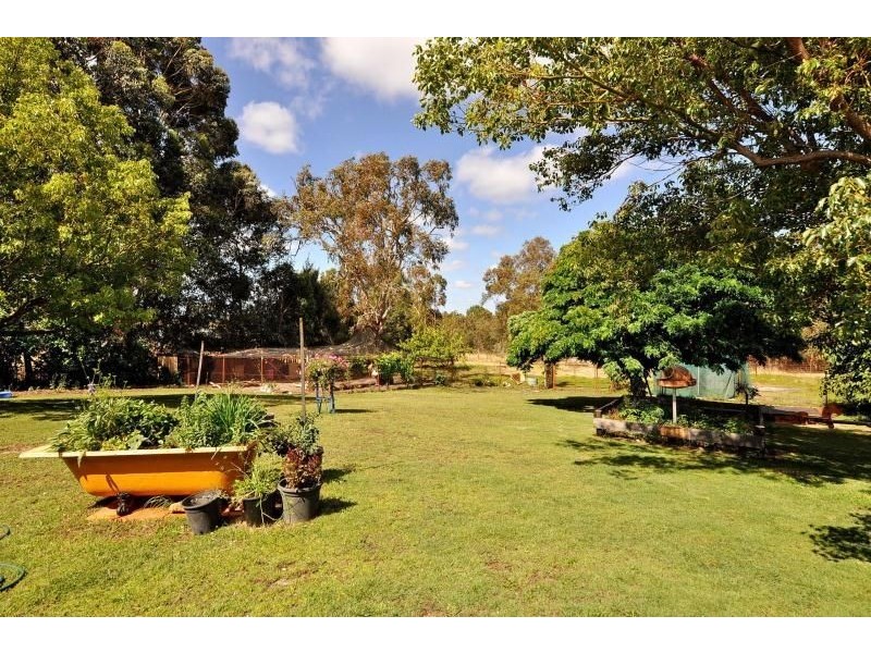 184 HAWKINS ROAD, Jandabup WA 6065