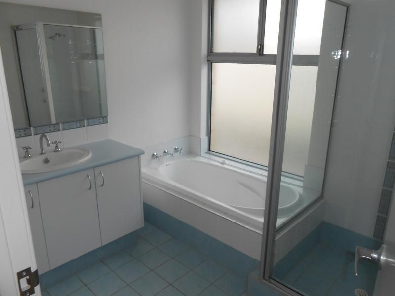 49 Grandis Boulevard, Banksia Grove WA 6031