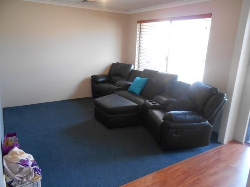 3 Kensington Way, Pearsall WA 6065
